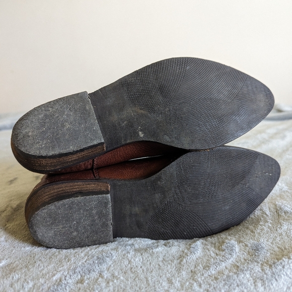 Ankle height cowboy boots - Picture 4 of 5